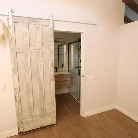 18 Torres Estebanes Apartman *